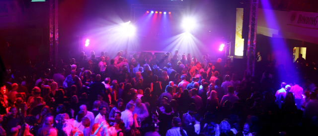 30 PLUS Silvesterparty!